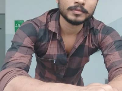 See guy itsmemadhu2019 in bukkake action live right now.