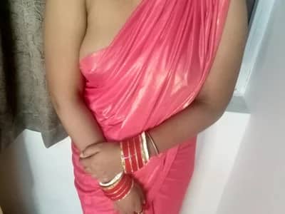 Indian couple indulges in luxurious private cam session on Luxurious Privates Indian Unmarried_Couple1