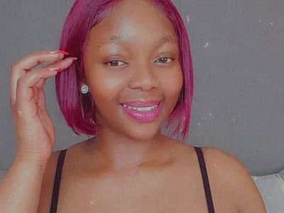 Join squirt ebony Jazmine-Blue as ebony couple explores intimate squirting