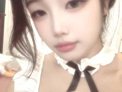 Big tits Asian couple exploring on cam xinxin1001