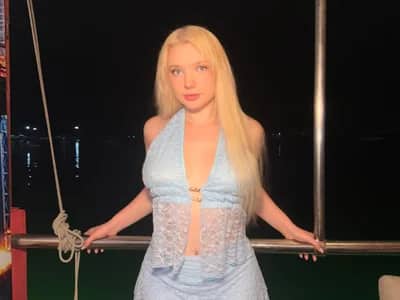 AmmyInPublic