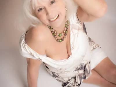 Watch grannies share intimate stories on cam with HotGrandma70.
