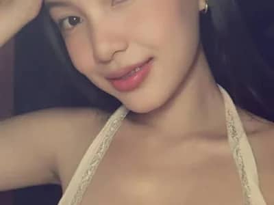 Find natural beauty with hairy teens on cam: Join girl YoungPinay_022's show now!