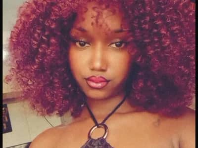 Join Kenyan couple Zariah999's intimate webcam chat