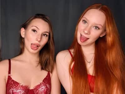 Redheads blowjob couples enjoy tasteful redhead blowjobs on cam with Serenique_.
