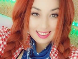 Join girl pump secretbella as she strapped on red pumps for an intimate live pumping show.