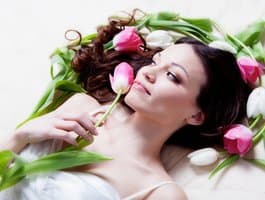 Massage Girl provides arousing bodywork during her private cam session SEKSIMARI-5