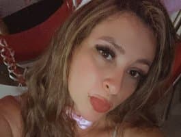 Join Latina webcam model latin paulinaco's spicy samba seduction show