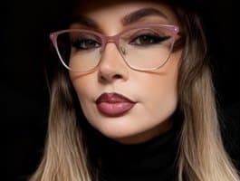 Girl anyarosses performing live cd sets in this exclusive webcam show