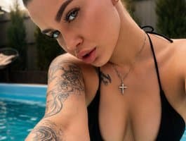 Cheapest privates grannies affordable grannies cam: girl EvaDesire's discounted show