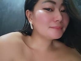 ShutangEnamerzx, your lovely American performer, awaits you in a private show.