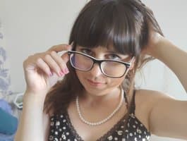 Bare grannies online and ready to entertain; join girl topless grannies NaomiiWix for a wild ride today.