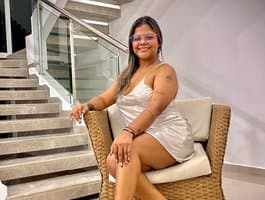 Join BDSM babe girl chelseea-bluey for an exciting nude chat.