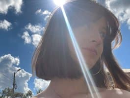Flashing See it all on adult cams - girl baring all without shame Barbara1