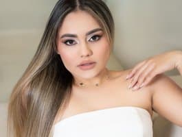 Join LiaBahamon for watch hairy cam girls confidently show off their natural beauty.