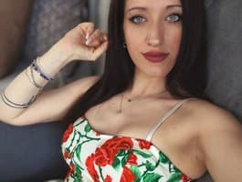 Flaunt perky petite breasts on cam with girl small tits RubbyVance, watch here