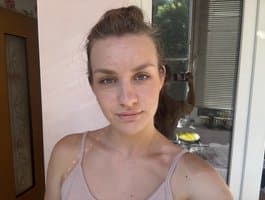 Balds Girl on bald cam shows flaunting their smooth domes confidently. DarnellMustache