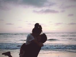 SweetPairFun enjoys spy curvy spy on curvy couples in intimate webcam encounters.