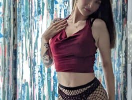 Watch real German girl SandyTheDream in action on her cam.
