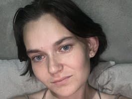 Join girl hairy SashaTeller as she celebrates her body hair, embracing her au naturel look