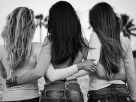 LatinsSquirting enjoys gujarati couples: intimately connect via private cam chats in your native tongue.