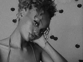 Connect with SexxyNaia, a beautiful Greek cam model, in private chat.