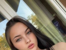 'girl AnitaOcean18': A natural Belgian cutie on popular Belgium live cams