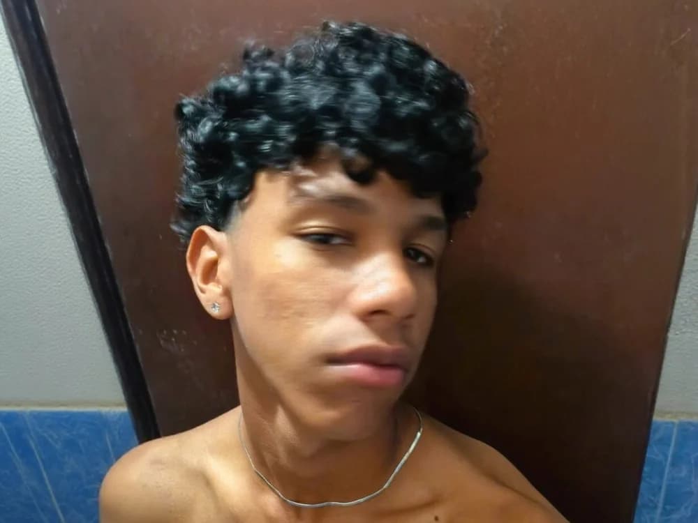 Ggoldenboyx1