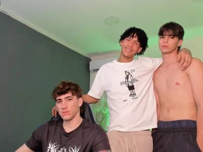 Handsomeboyss19