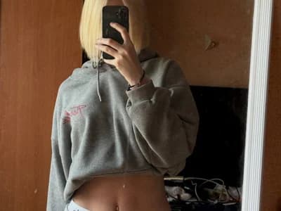 Join teens WildHeartCouple's teen couple cam for intimate encounters