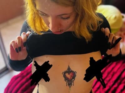 Girl_9: girl cam2cam Rabit_Snake's nude video calls are live, join her solo show.