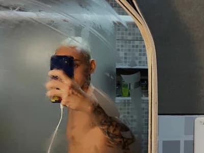 Guy guide to finding hot Brazilian webcam girl like Astro7raro