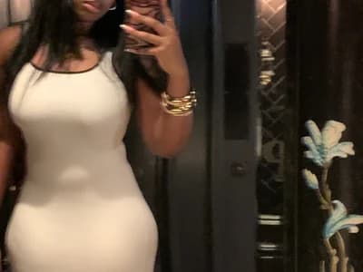 Witness gorgeous ebony teens as girl mimii08 performs intimate webcam session