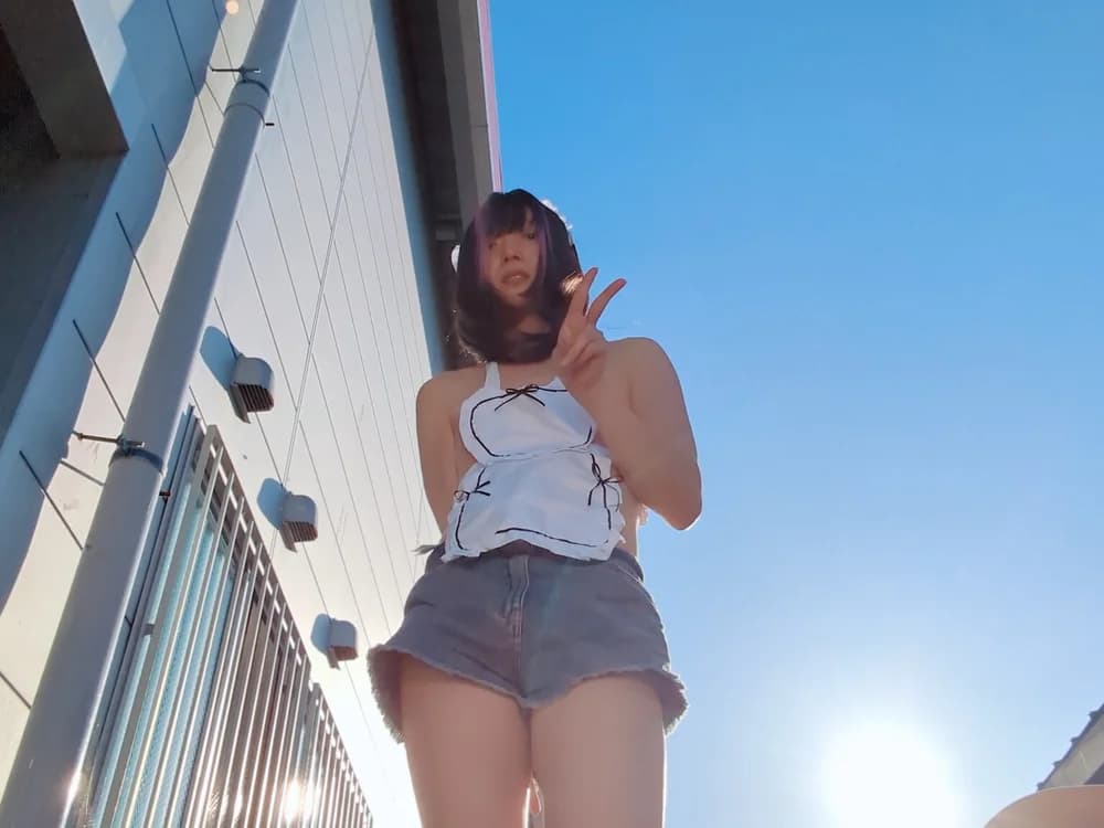 Fisting young Trans and young, a fisting adventure to watch live takusaki223