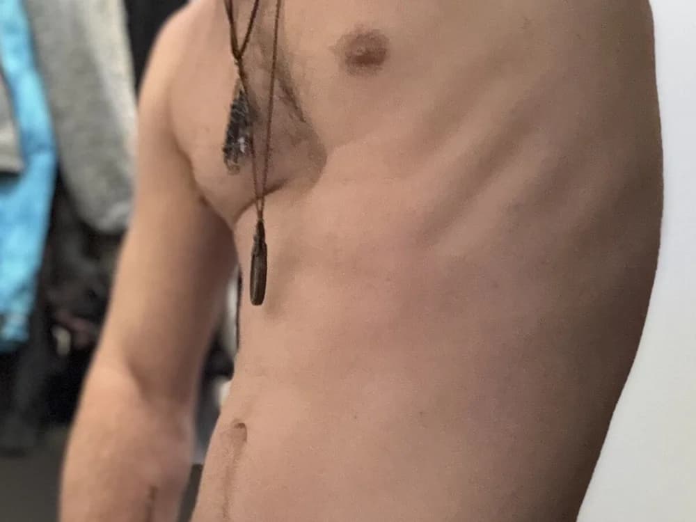 Guys find Moroccan cam partners online with Bohococksman.