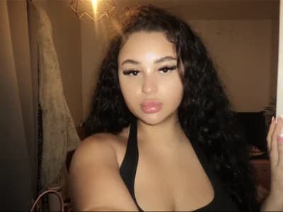 Watch girl british models amararose_x, one of Britain's hottest models, in action on cam2cam