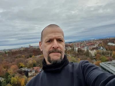 Meet attractive German guys on webcam with thetattooed2005.