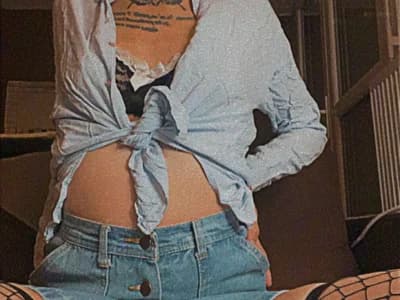 Youngest schoolgirl live streams: girl cheapest privates young liloucamchaudee's economy show