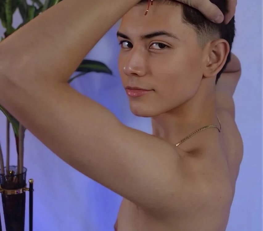 your_fav_twink_