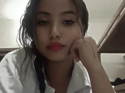 Asian self pleasure: Watch girl fingering asian SWEET_AARU1 masturbate with fingers