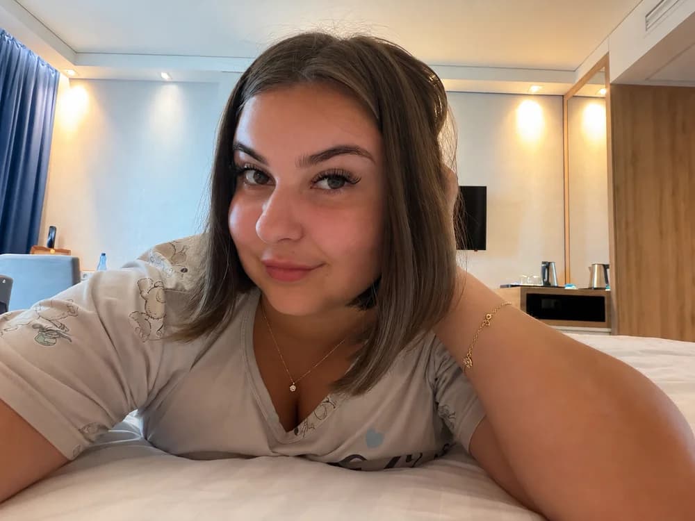 Intimate Moroccan-style cam sessions for loving couple begin. Sin_Together