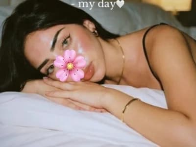 Girl Topless arab witness: conservative beauty stripped down privately ---sophia---