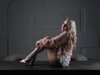 Hot_blondie