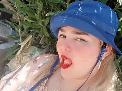 Pixie cuts in intimate chats, join girl short hair loun88 for a close-up view of hers