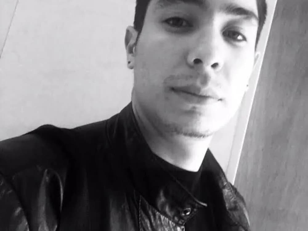 9999Alez