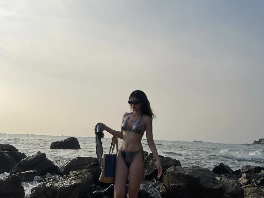 _AnneMia_