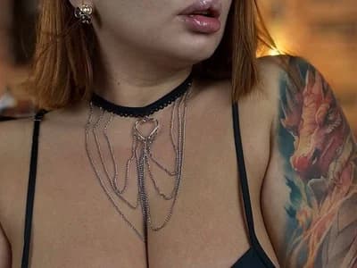 Nylon Couple in smooth nylons, indulging fetish on cam. YourAmara