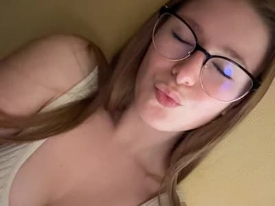 Blondes teens girl Join blond teen chats to meet babes like her, webcam fun guaranteed! thepretiestgirlhere