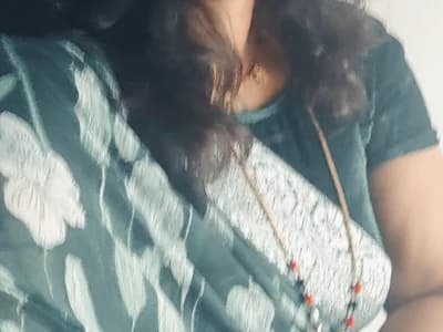Watch girls skillfully deepthroat in explicit cam shows with Mass_madhu.