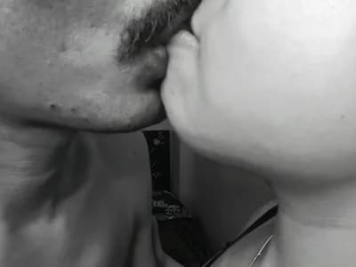 Watch as couple curvy cupl_goal and partner flaunt figures together
